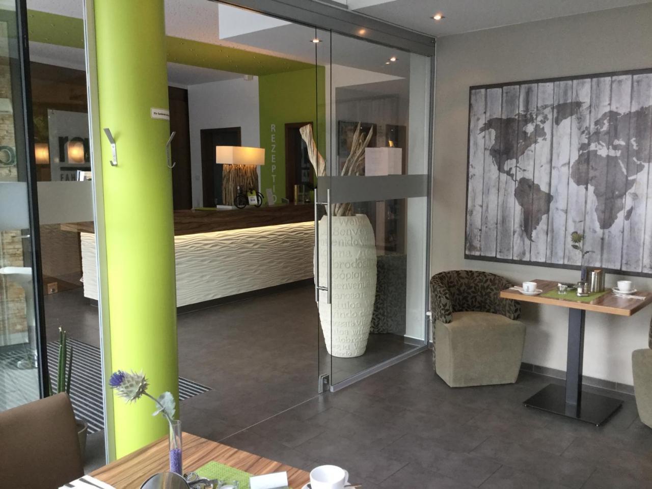 Radlon Fahrrad-Komfort-Hotel วาเริน ภายนอก รูปภาพ