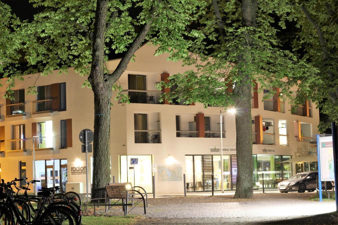 Radlon Fahrrad-Komfort-Hotel วาเริน ภายนอก รูปภาพ